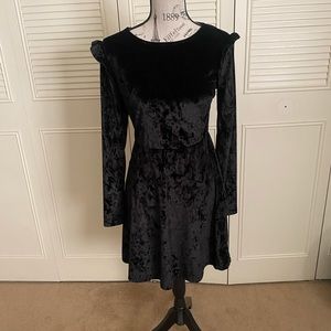 Mossimo supply co. Black crushed velvet long sleeve dress READ DESCRIPTION
